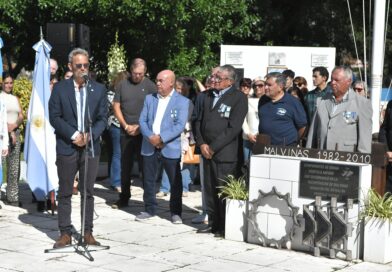Emotivo acto a 44 años de la Gesta de Malvinas