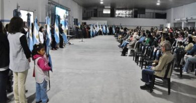 Villalonga celebró sus 97 años con un emotivo acto y el acompañamiento de toda la comunidad