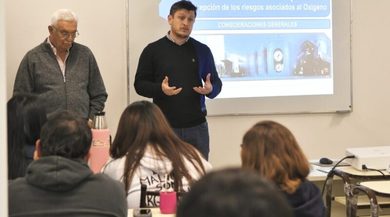 Se llevó a cabo la capacitación sobre uso seguro de gases medicinales terapéuticos